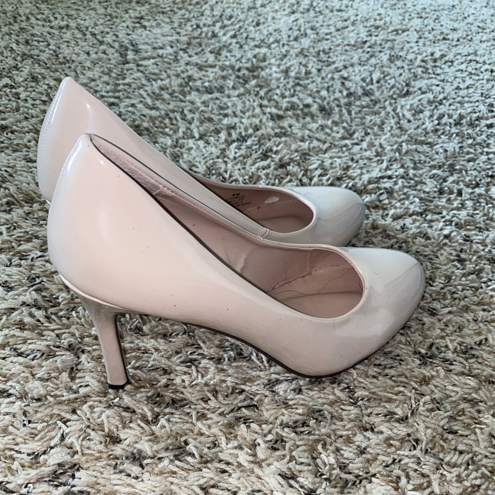 Casual heels